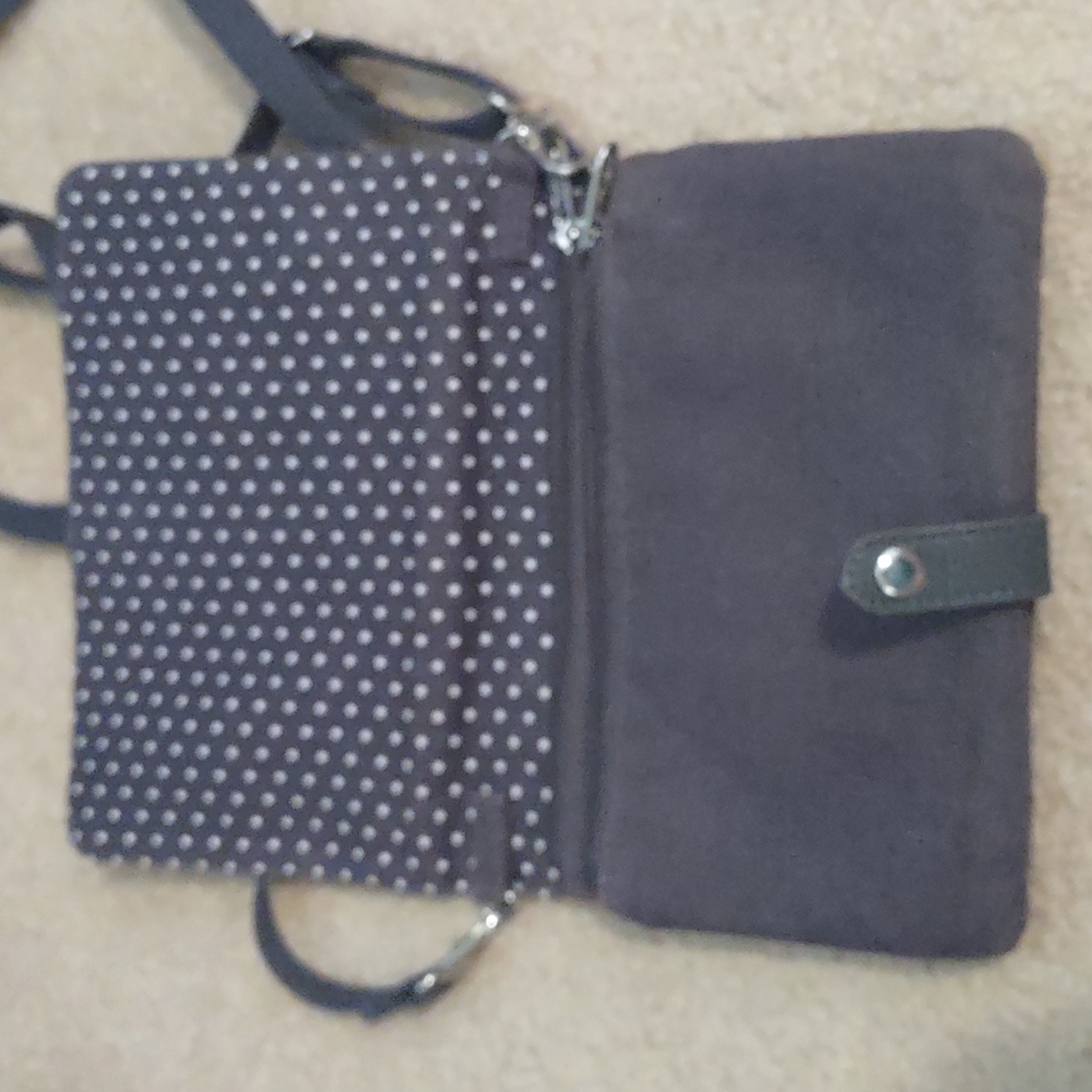 Thirty-One Crossbody - Picture 2 of 5